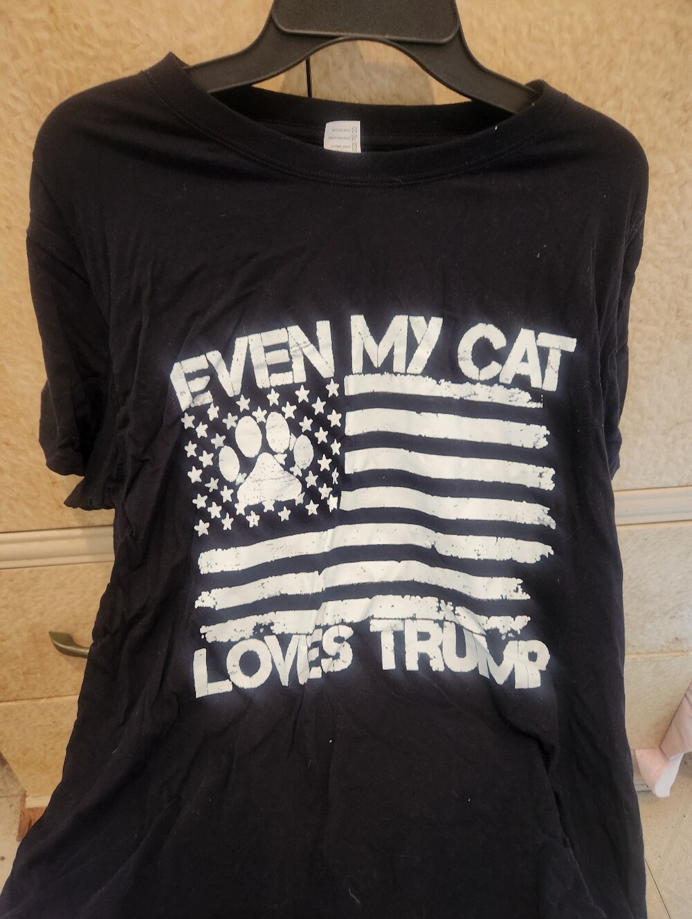 Black "Even My Cat Loves Trump" Graphic Cat T-Shirt